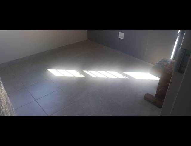 4 BEDROOM HOUSE FOR SALE IN LOTUS GARDENS